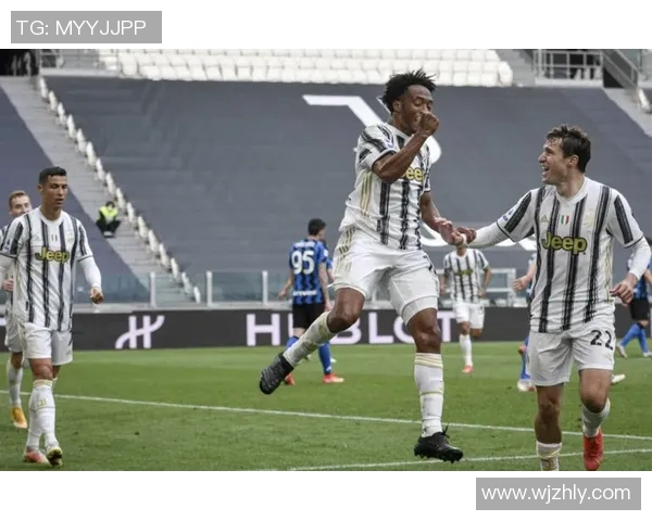 乌拉圭与法国比赛裁判表现引发争议球迷热议裁判判罚公正性